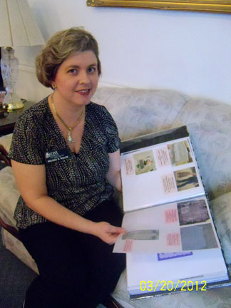Melissa Walcik exhibited her family album 
