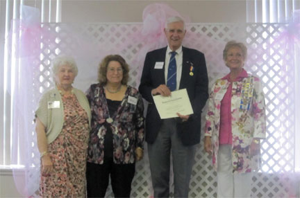 DAR Distinguished Citizen Medal